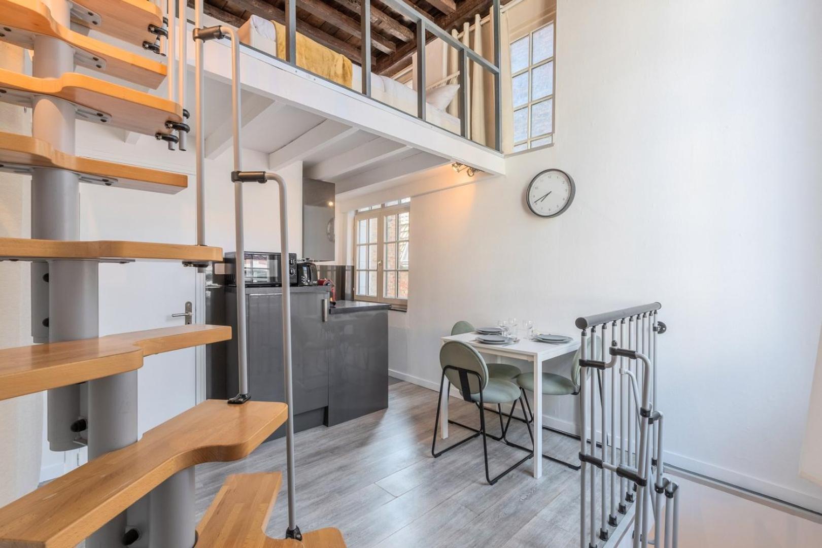 Atypical Triplex Near Grand Place With Terrace リール エクステリア 写真